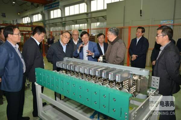 “制造強(qiáng)國戰(zhàn)略研究”院士專家組蒞臨許繼考察